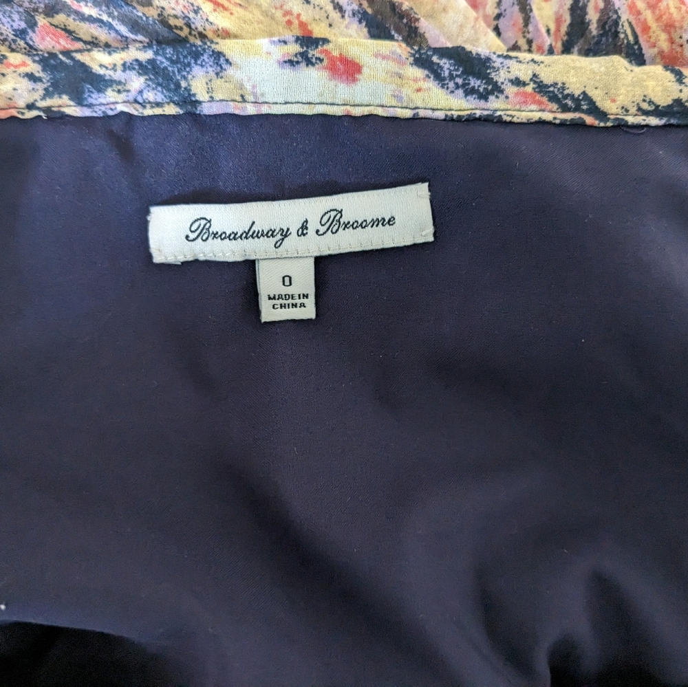 Multi Color Skirt - Picture 3 of 4